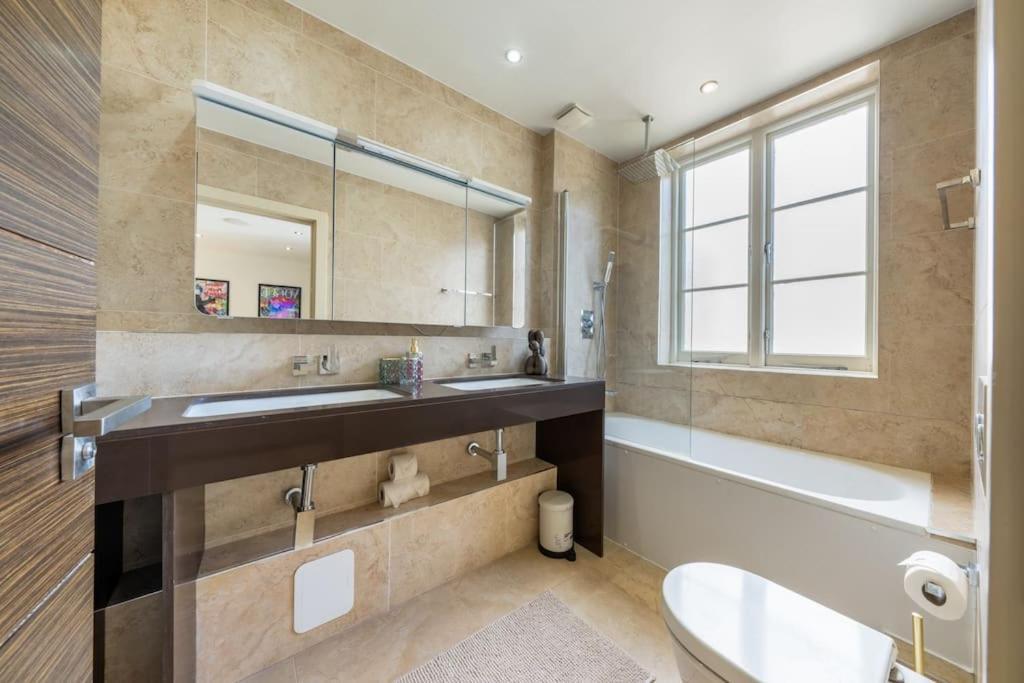 Stunning 3 Bed 2 Bath Penthouse In Apartamento *