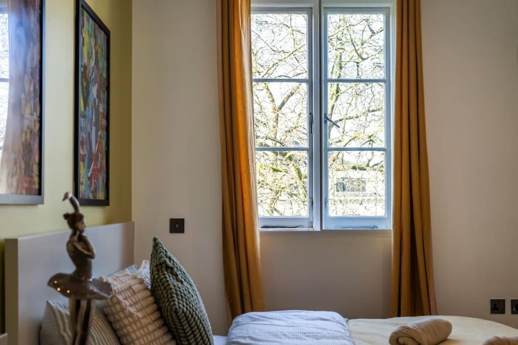 Stunning 3 Bed 2 Bath Penthouse In Apartamento Londres