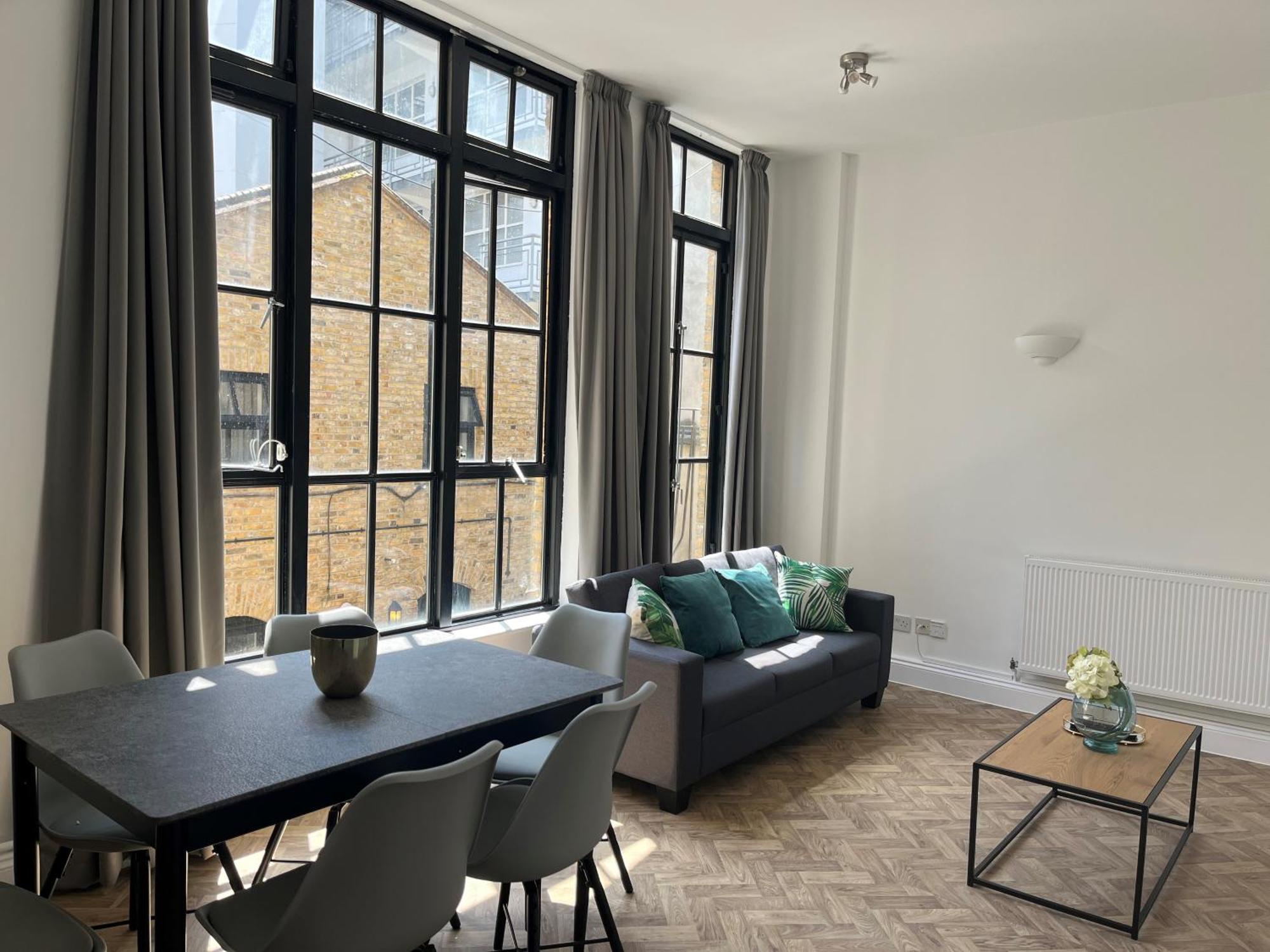 Access Farringdon *