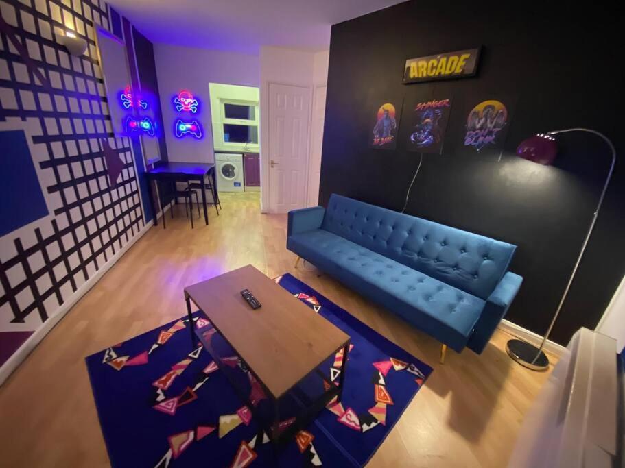 ✰free Private Parking✰80s Retro 1bedroom Serviced Canary Wharf Perfect For Families Business & Leisure Guests * Londres