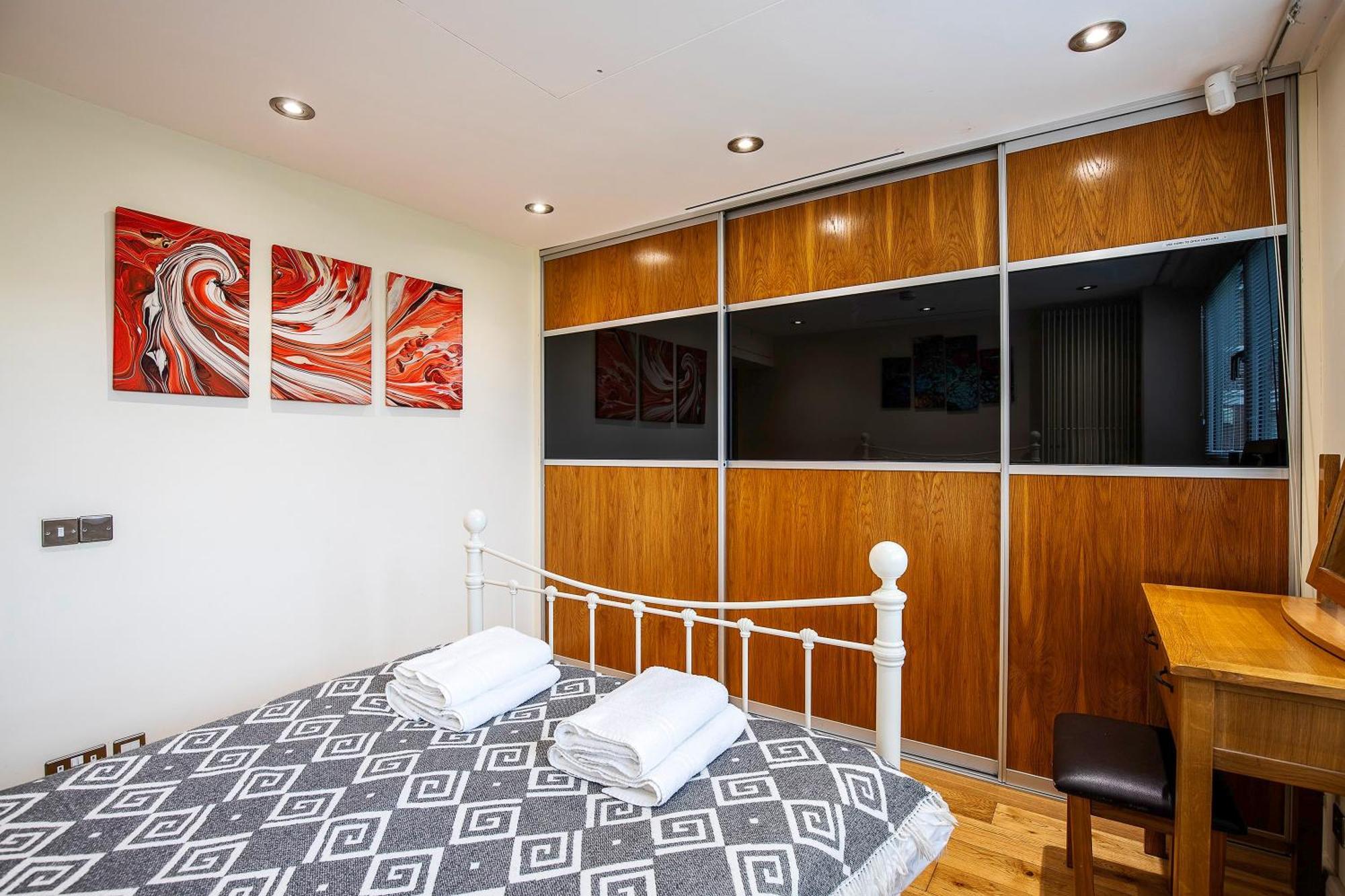 Tower Bridge 2br For 6 With Terrace * Londen