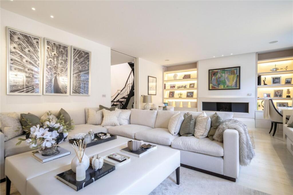 Hébergement de vacances Flagship Luxury Villa. Near Mayfair And Hyde Park - Sleeps 16 *