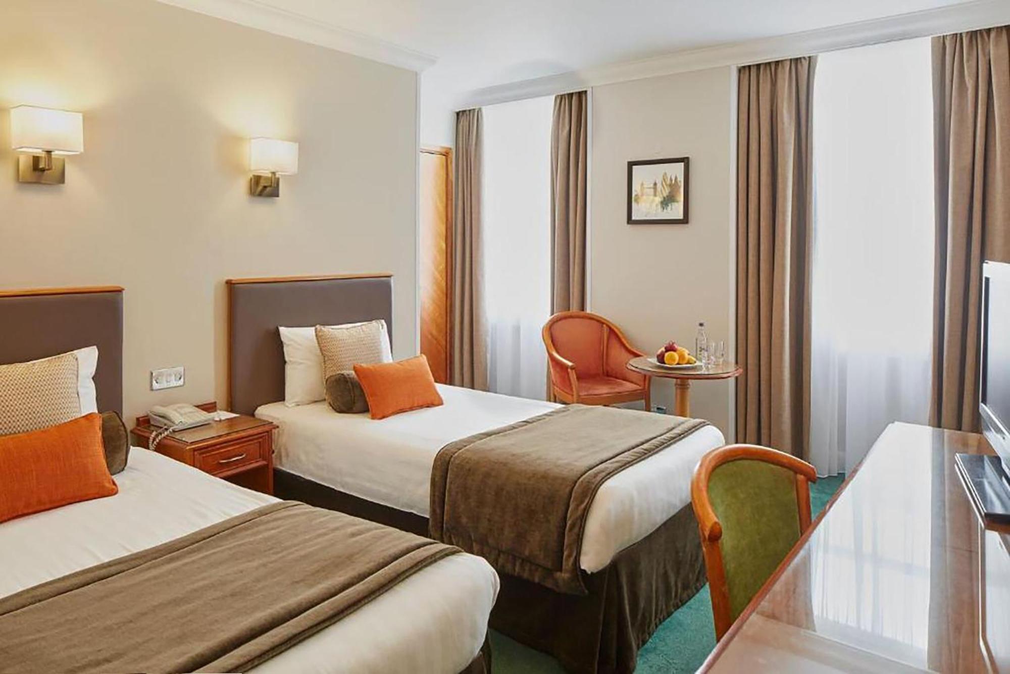 Lancaster Gate Hotel 3*