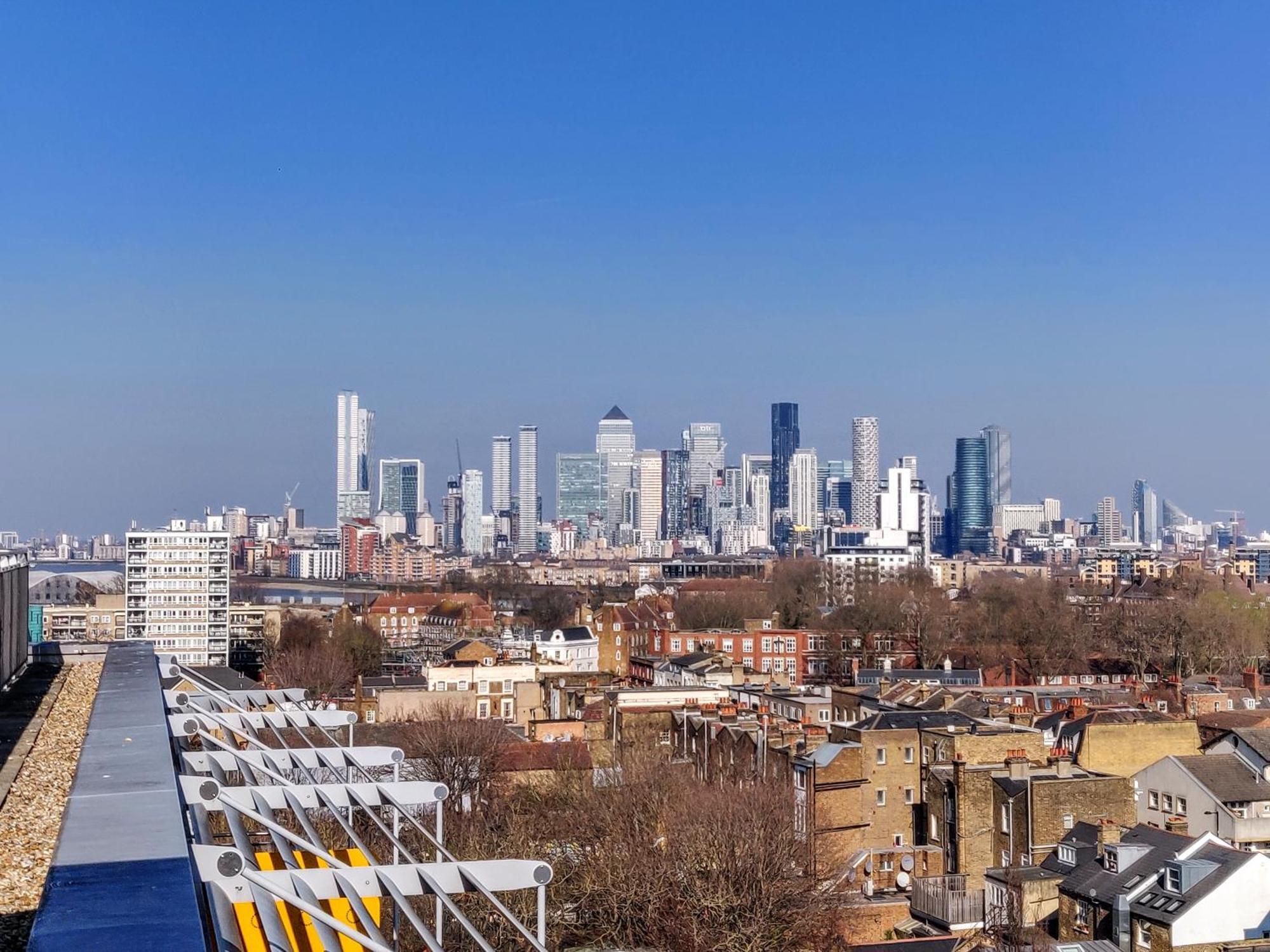 Modern Near Greenwich - Rooftop View Apartamento *