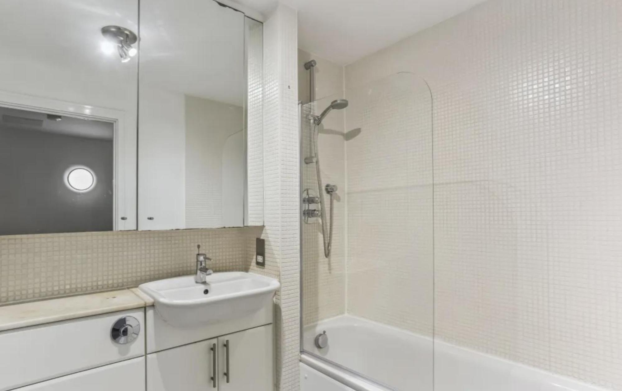 High End Flat In Knightsbridge *