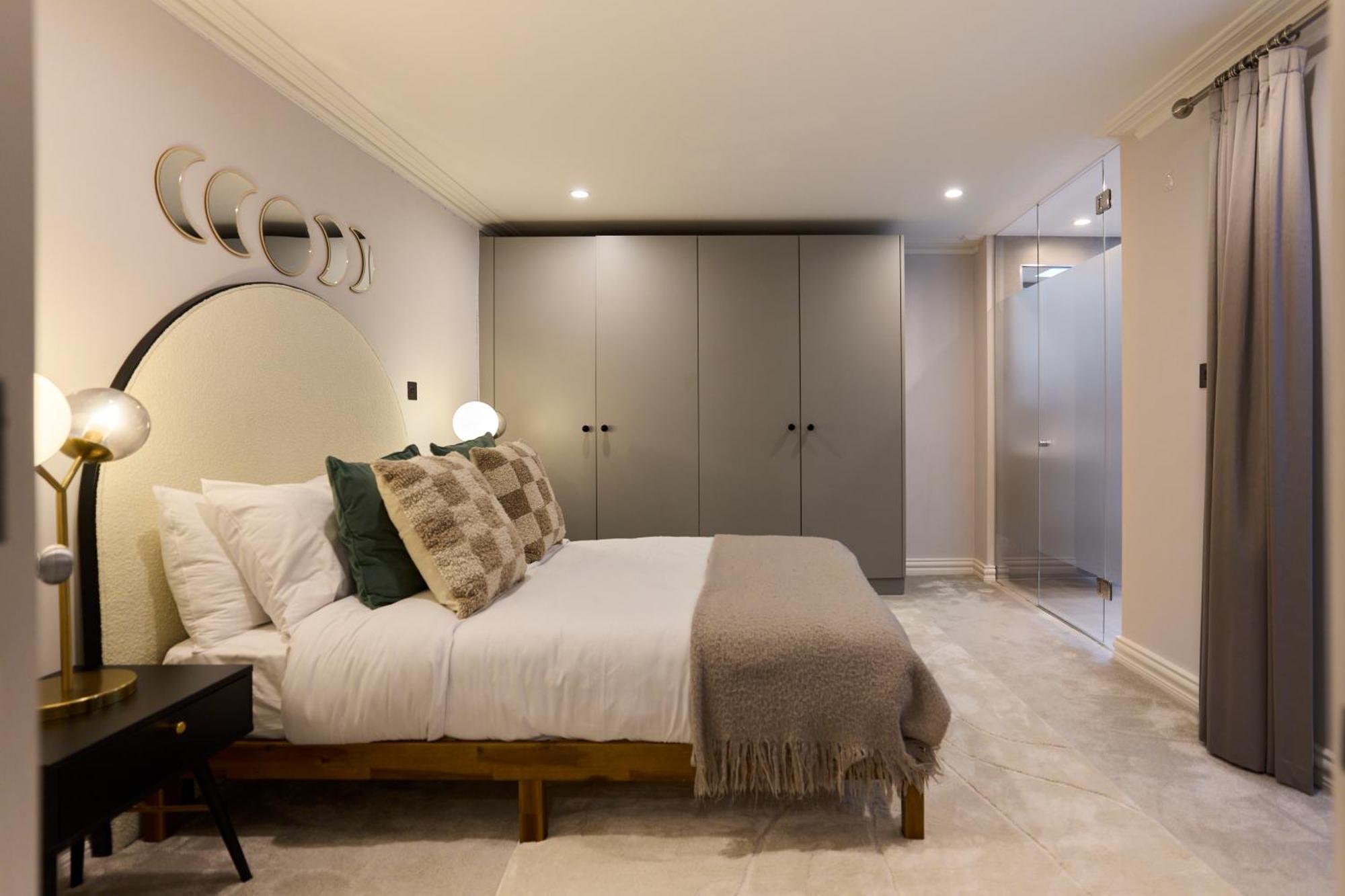 The Bayswater Retreat - Adorable 3bdr Flat With Balcony Apartment London