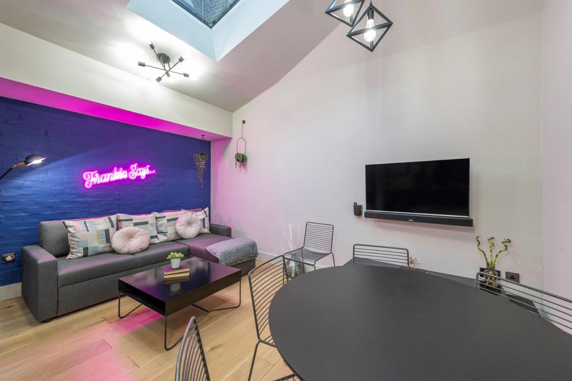 Apartamento The Insta Playhouse - Covent Garden - By Frankie Says *