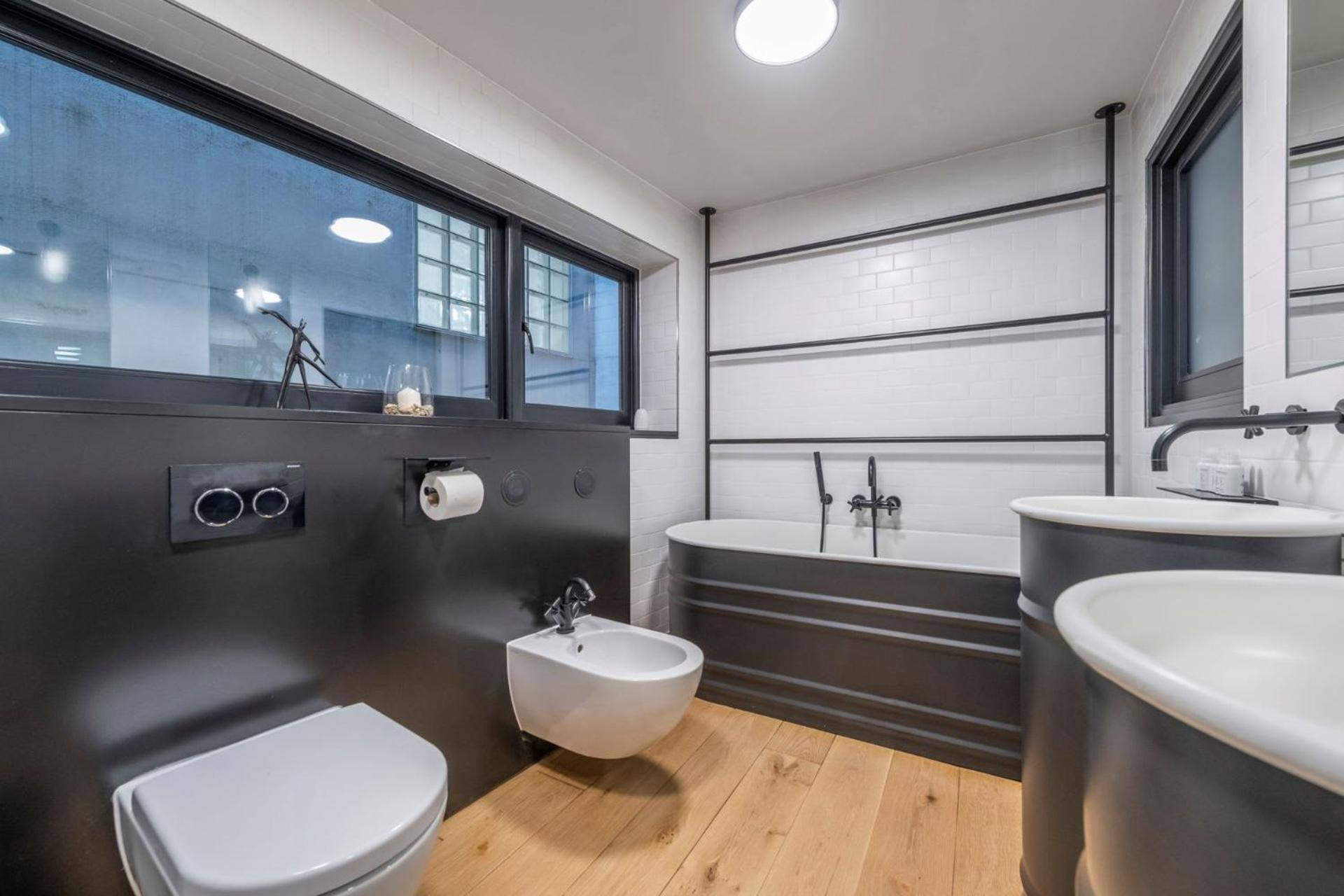 The Insta Playhouse - Covent Garden - By Frankie Says Apartamento *