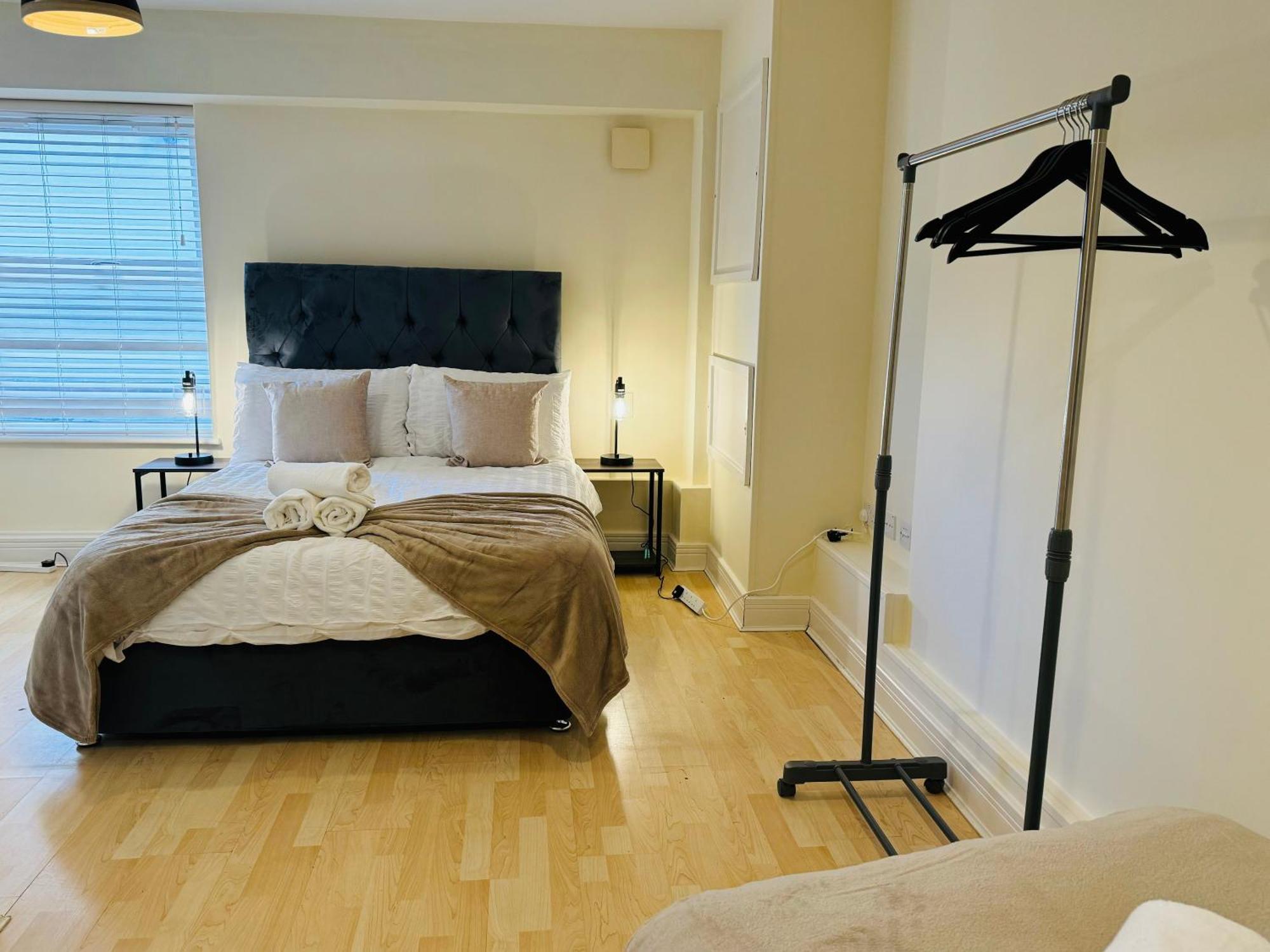 Ground Floor Wimbledon Flat With Parking Apartamento Londres