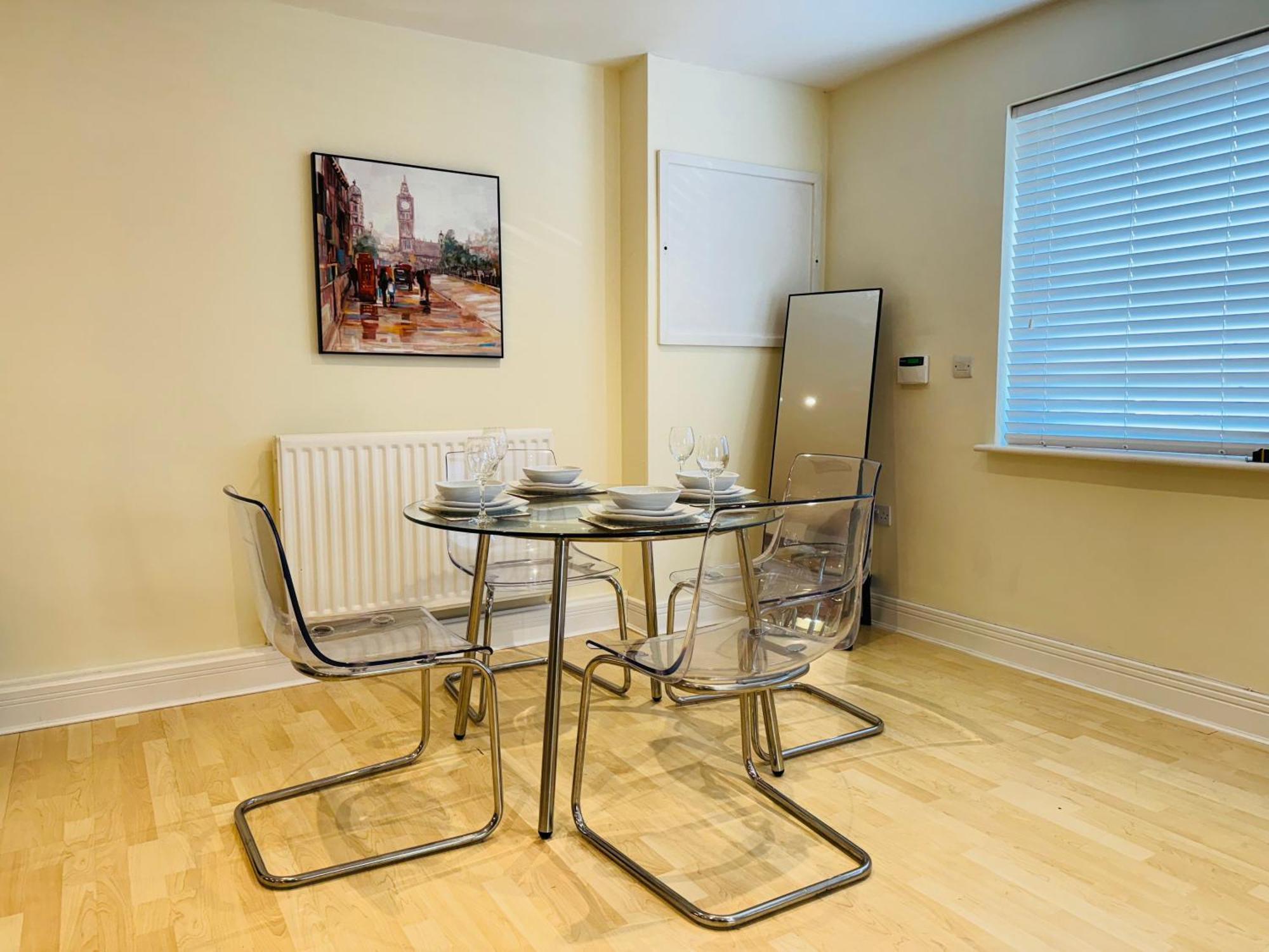 Ground Floor Wimbledon Flat With Parking Apartamento