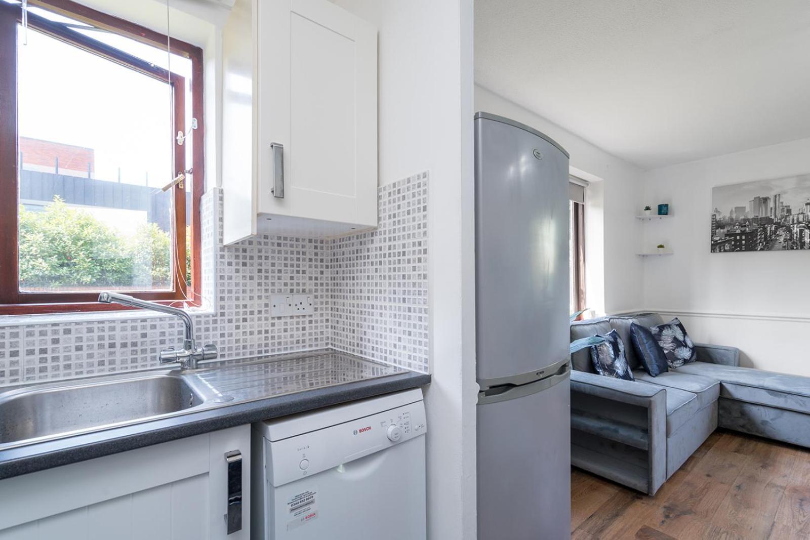 Appartement Perfect In Canada Water With Parking Londres