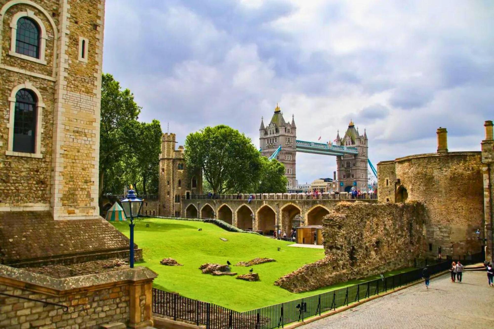 Tower Bridge - Balcony - Ac - Heated Floor - Fast Wifi - Luxurylondonstays * London