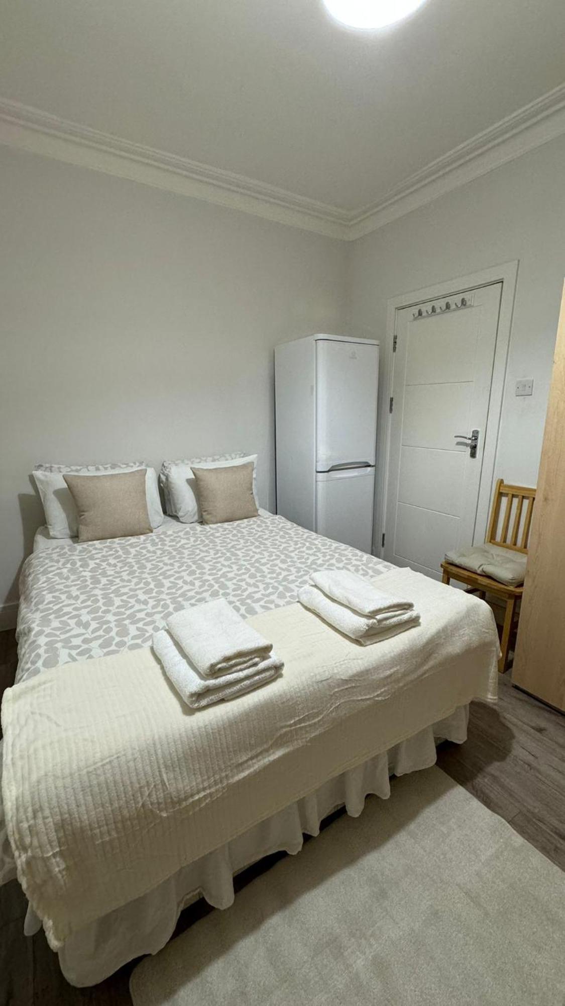 Spacious Double In Greater Accommodatie bij particulieren