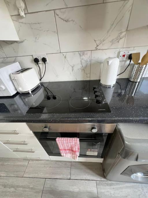 Appartement 2 Bedroom Near Station
