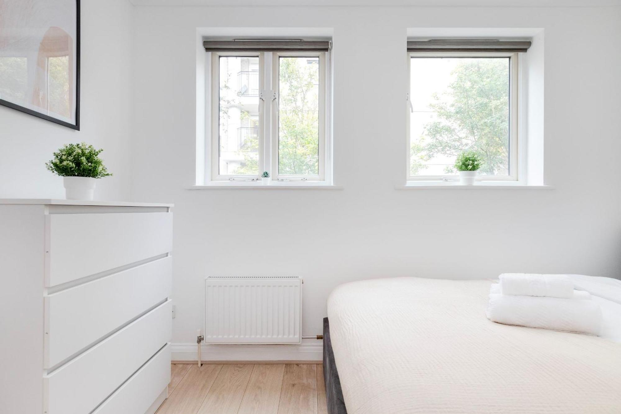 Old Street - 4br Townhouse With Patio - Cityapartmentstay London
