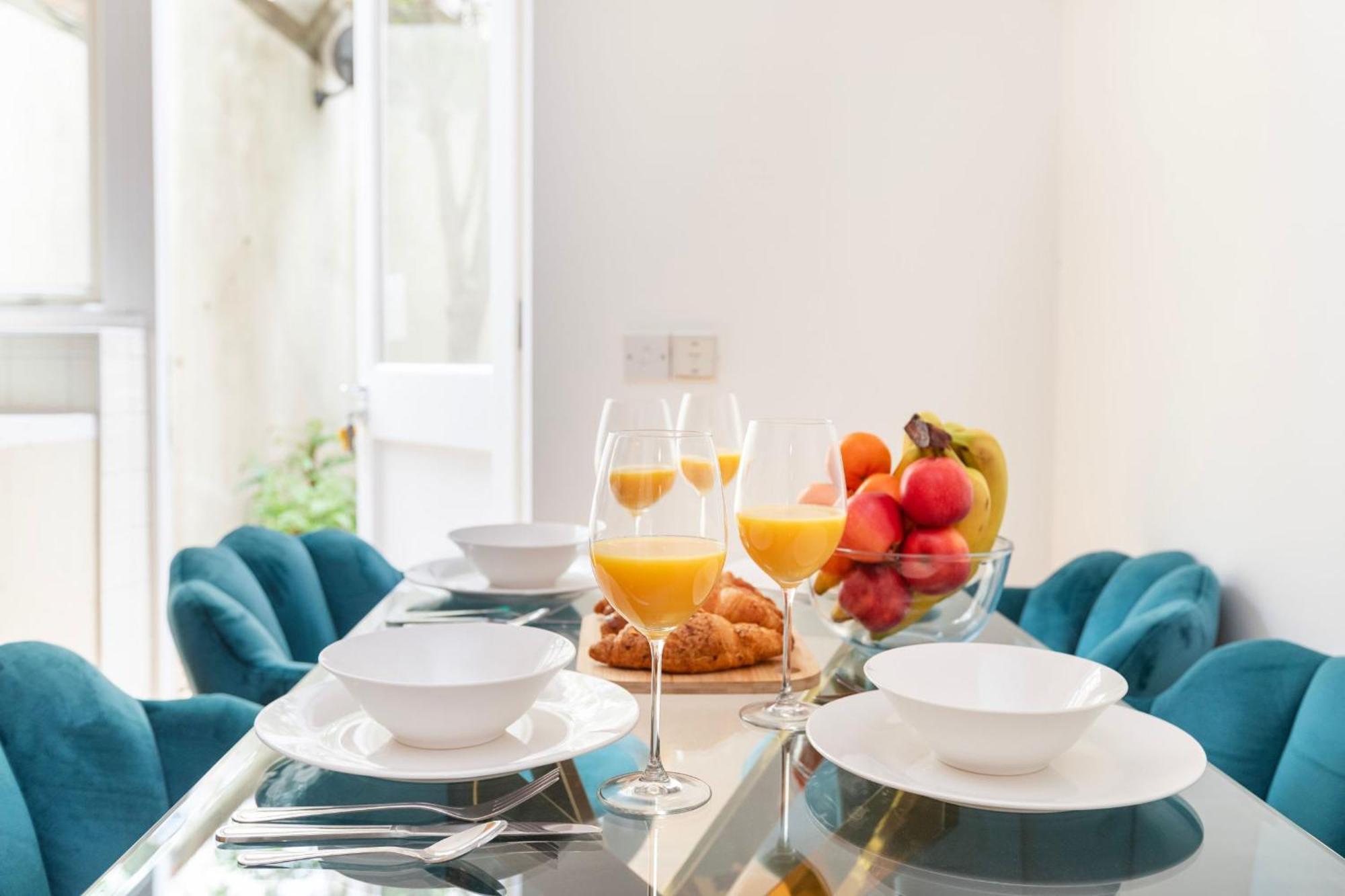 Apartment Old Street - 4br Townhouse With Patio - Cityapartmentstay
