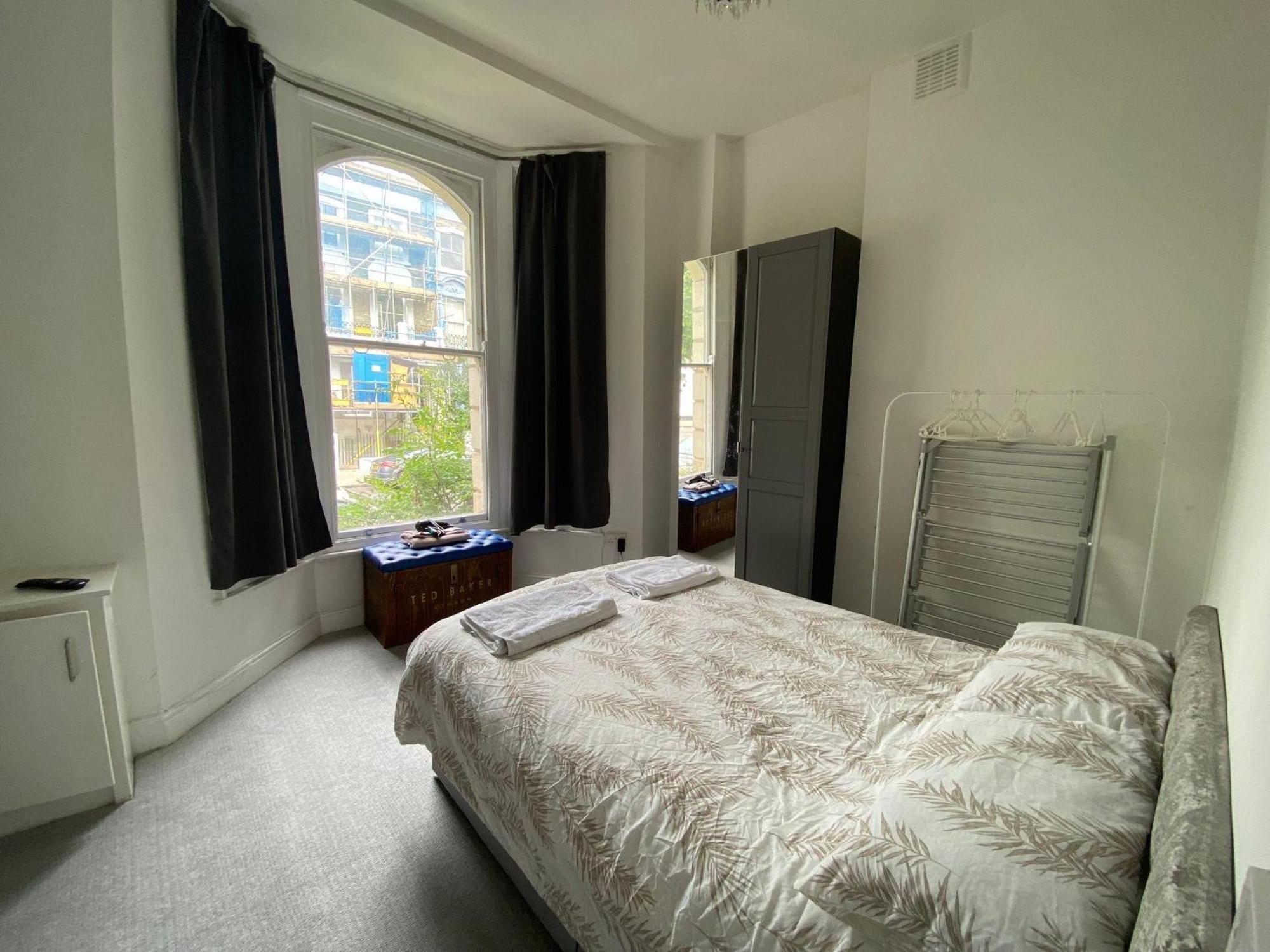 Apartamento Bustling Western Londres