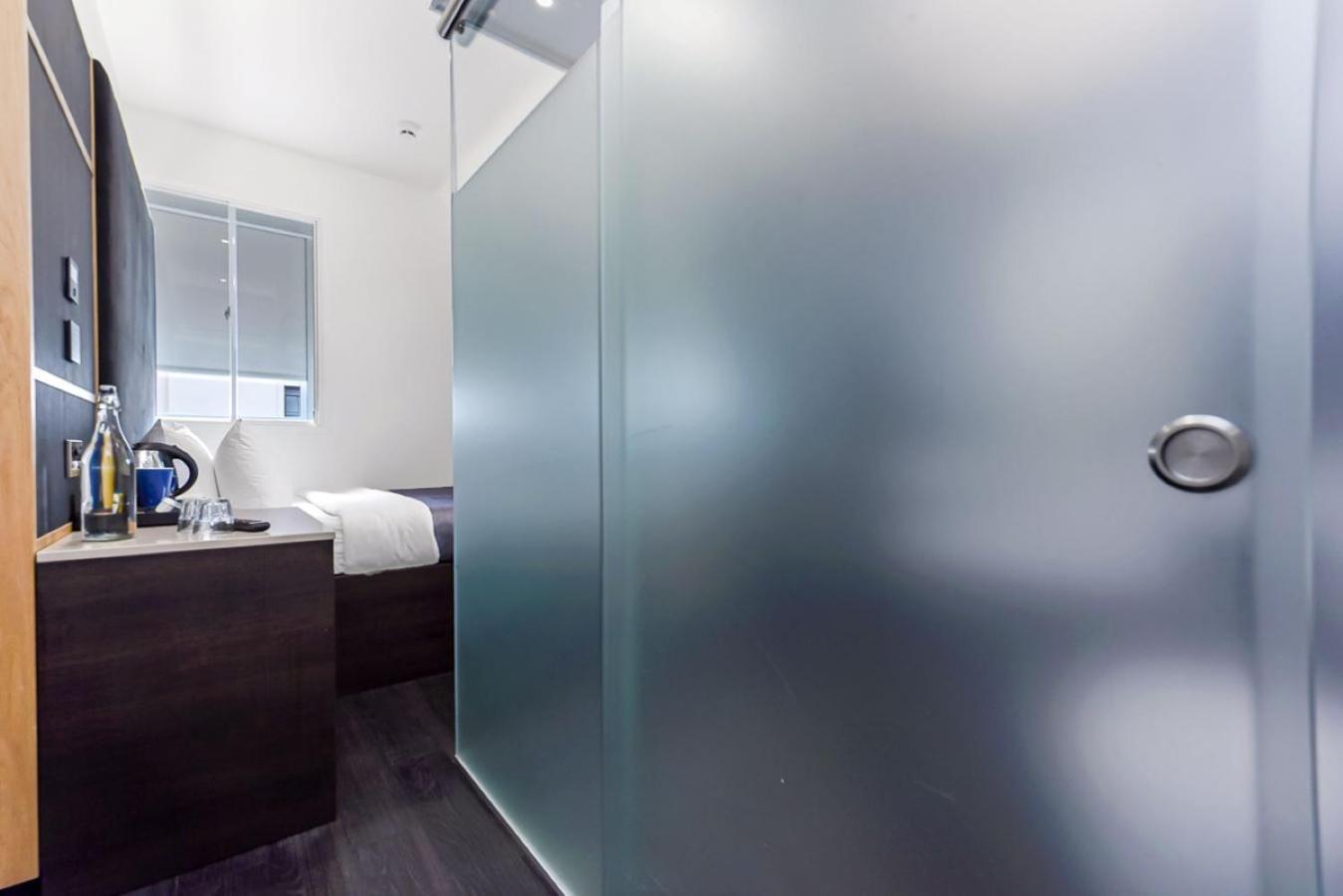 The Z Trafalgar Hotel 3*