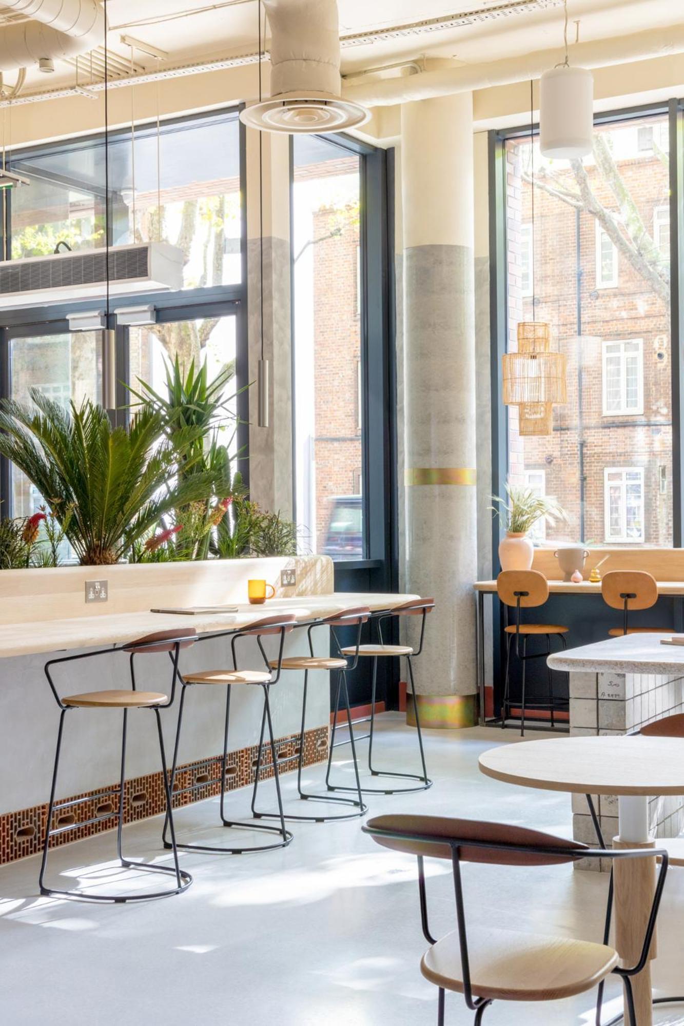 Bermonds Locke, Tower Bridge Hotel 4*