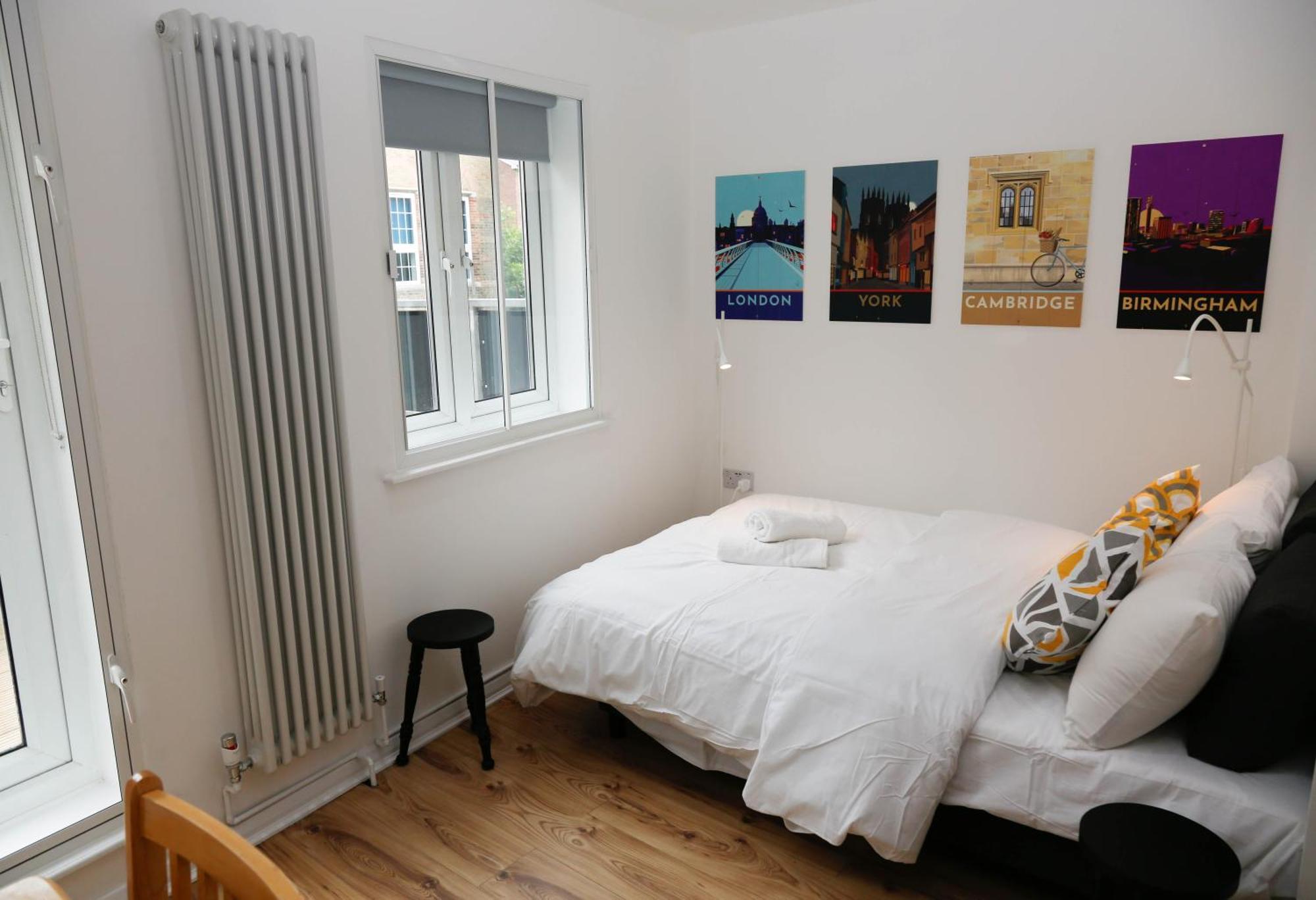 Apartamento New Luxury In Next To Shops, Cafes, Bars & Metro Londres