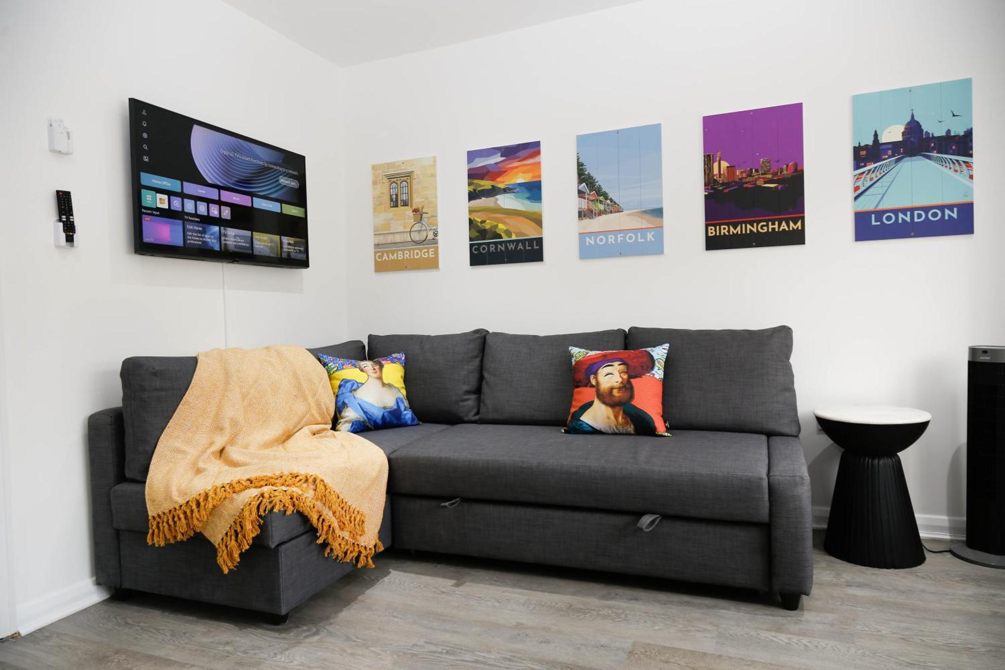New Luxury In Next To Shops, Cafes, Bars & Metro Apartamento *
