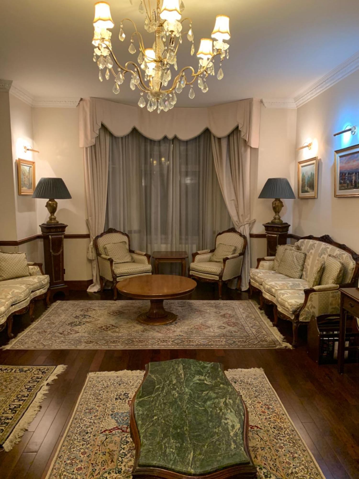 Baker Street 3 Bedroom And 3 Bathroom Fabulous Flat Appartement *