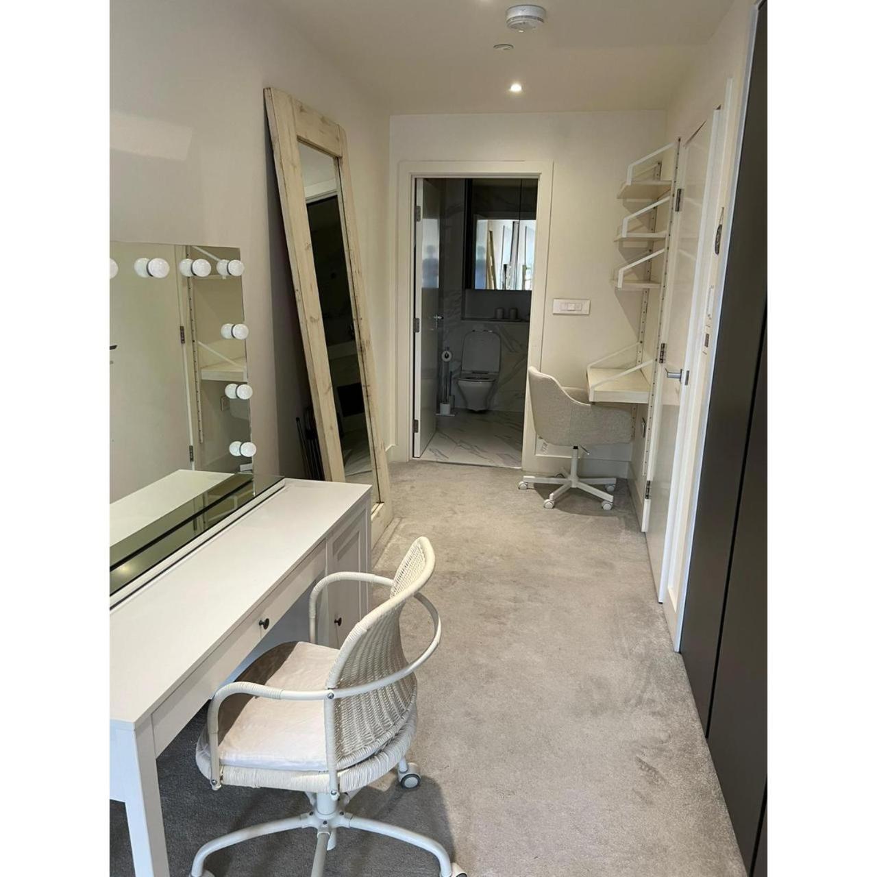 Apartment F9-fantastic 2 Bedroom Flat In Nw3! *