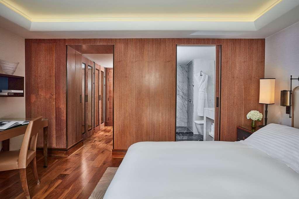 The Connaught, Maybourne Collection Hotel