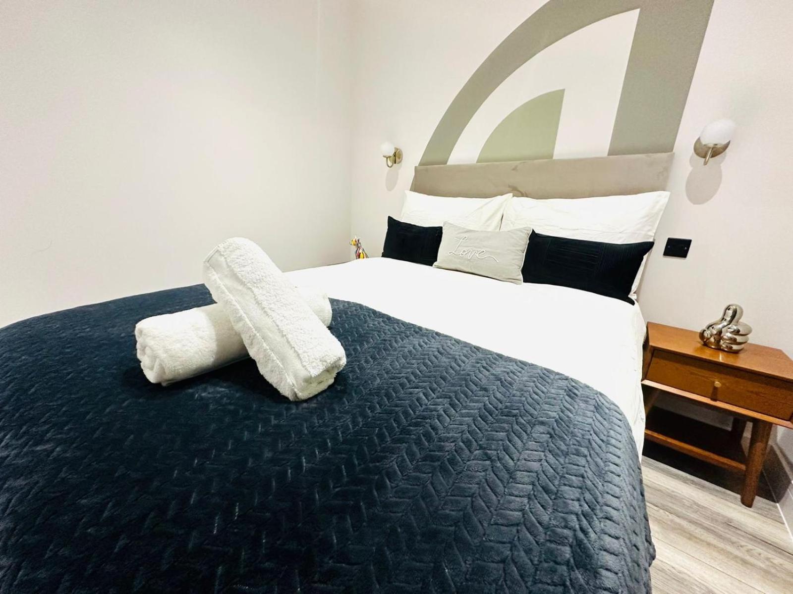 Luxury Flats, Perfect And Ideal For Tourists Appartement *
