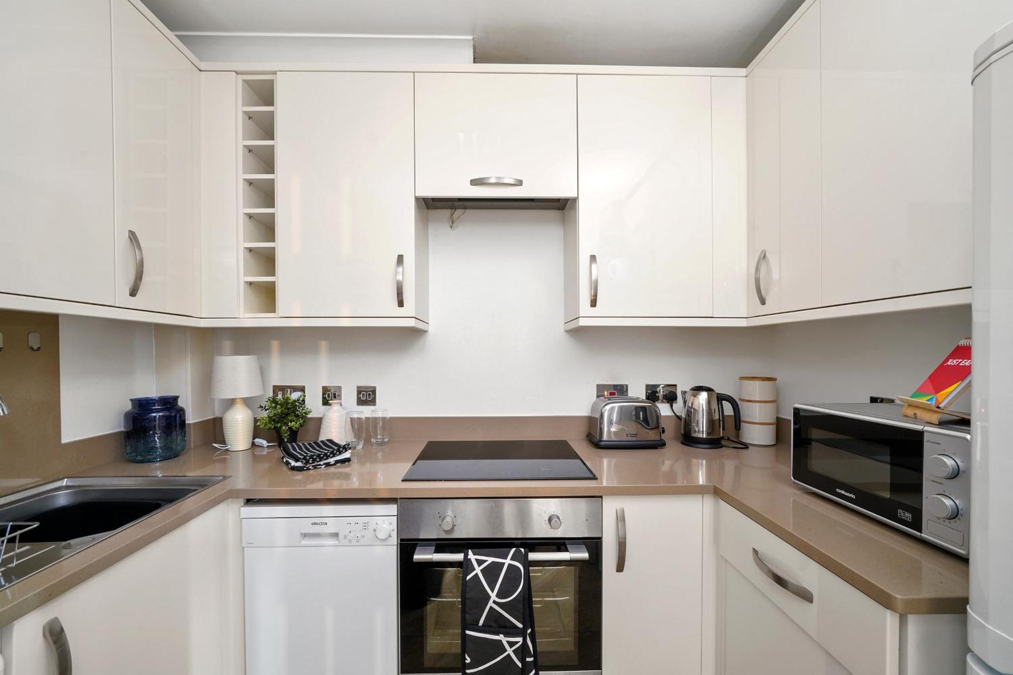 Delightful Flat In - Sleeps 6 * Londres