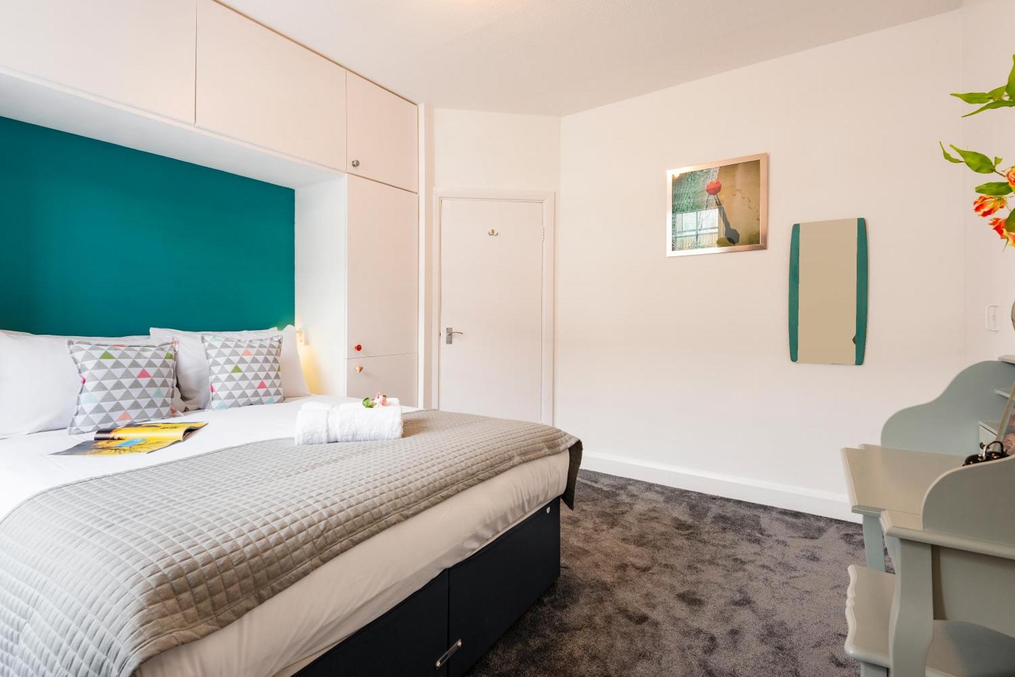 Lovely Portobello Near Westbourne Park Londres