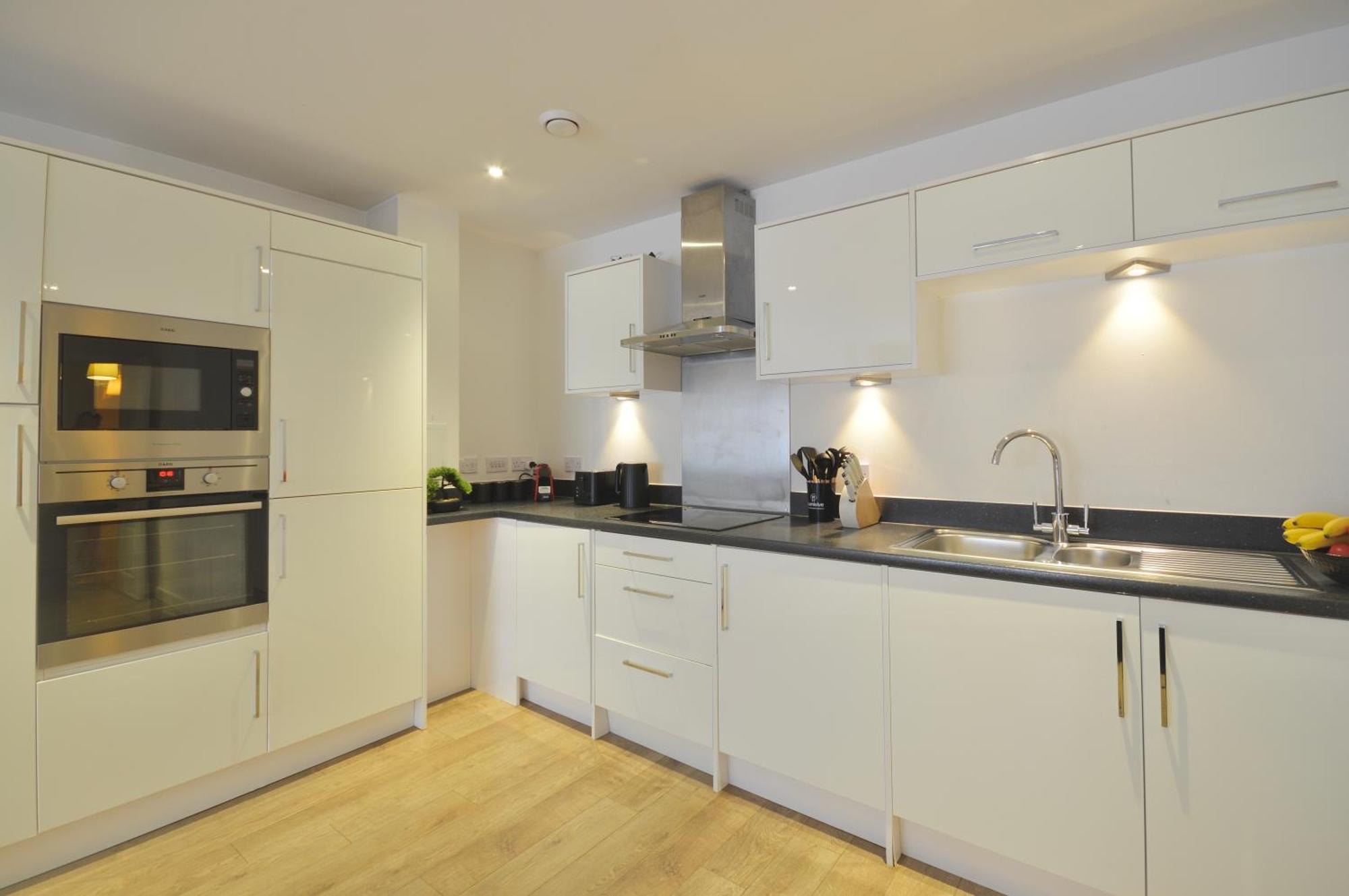 Apartment Modern 2 Bedroom Steps From Vauxhall St