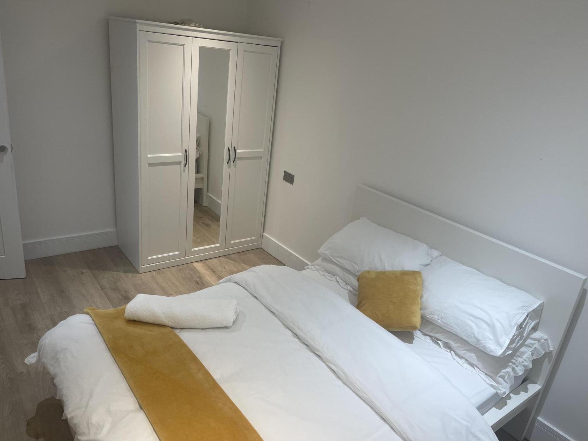 Cozy House With 3 Bedrooms * Londres
