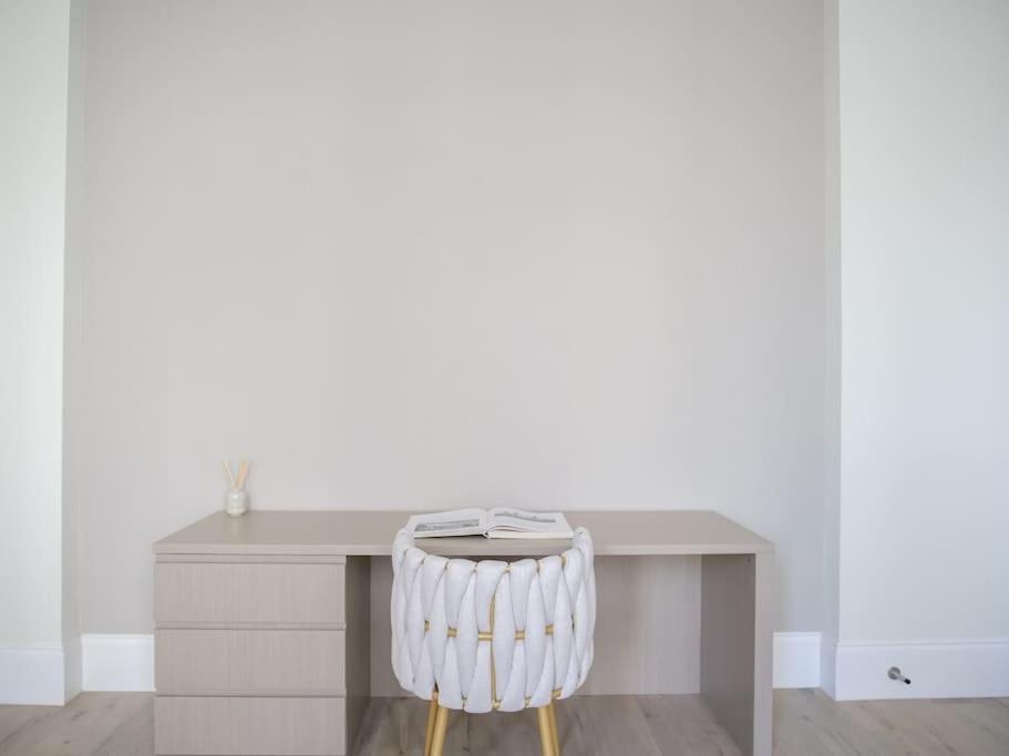 Stylish And 1 Bedroom * Londres