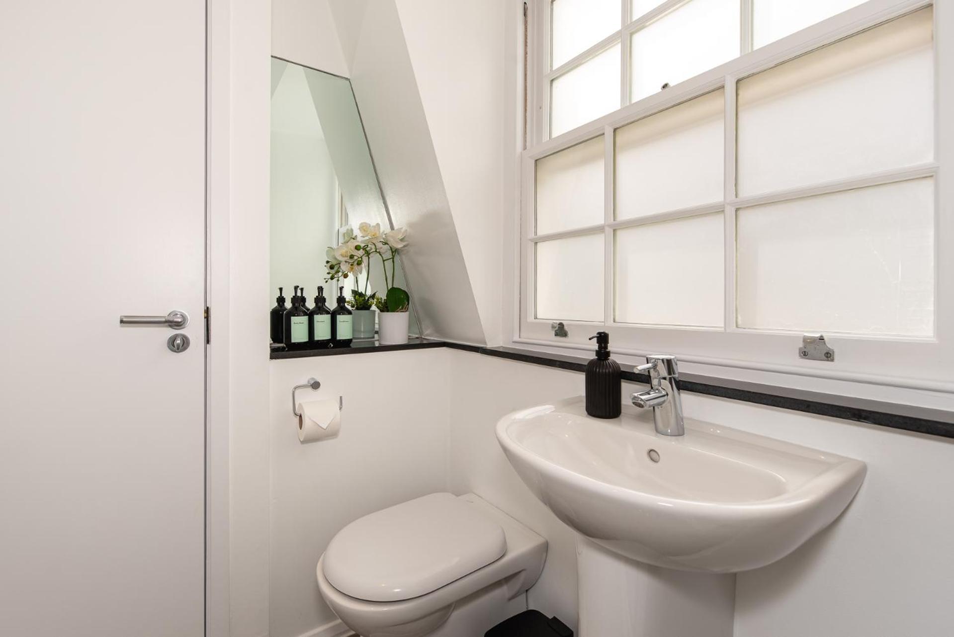 Hyde Park Chic 4 Bedrooms House * Londres