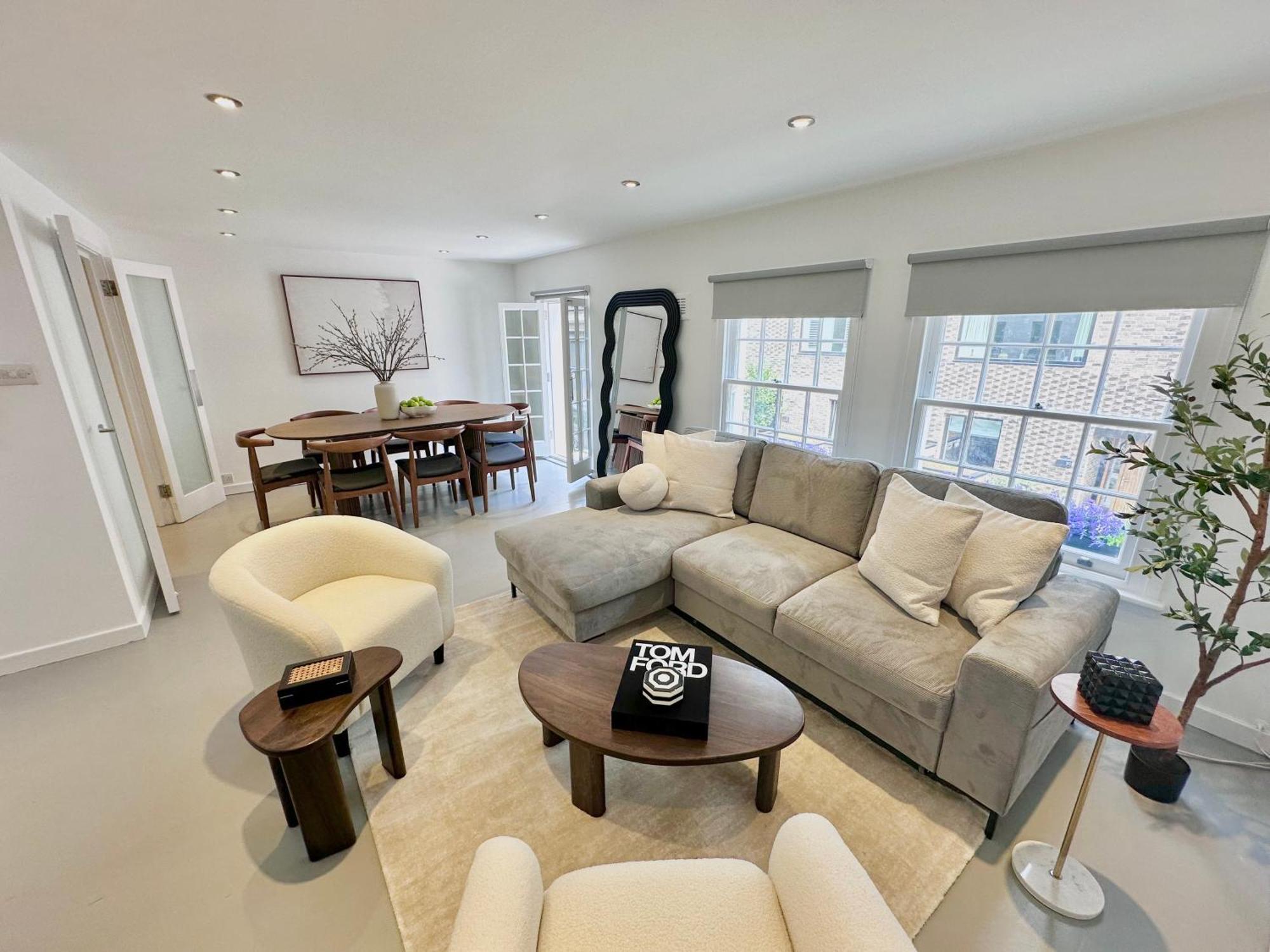 Hyde Park Chic 4 Bedrooms House *