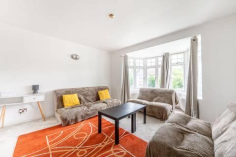 Apartamento Modern Spacious 4-bed House *
