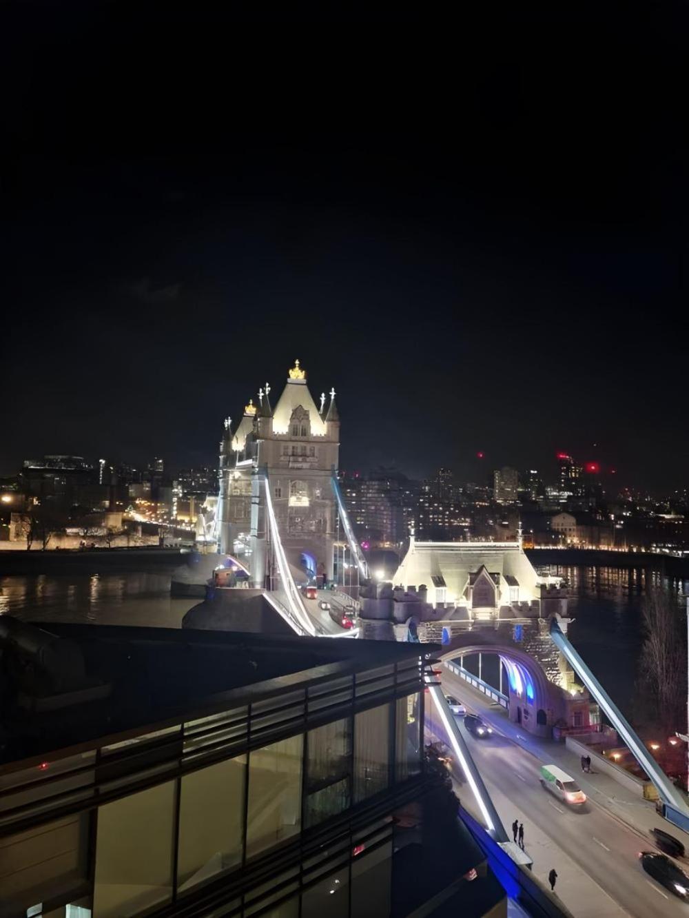 Apartment 3 Million Pound Luxury Large Tower Bridge Direct Views Sleeps 6 London