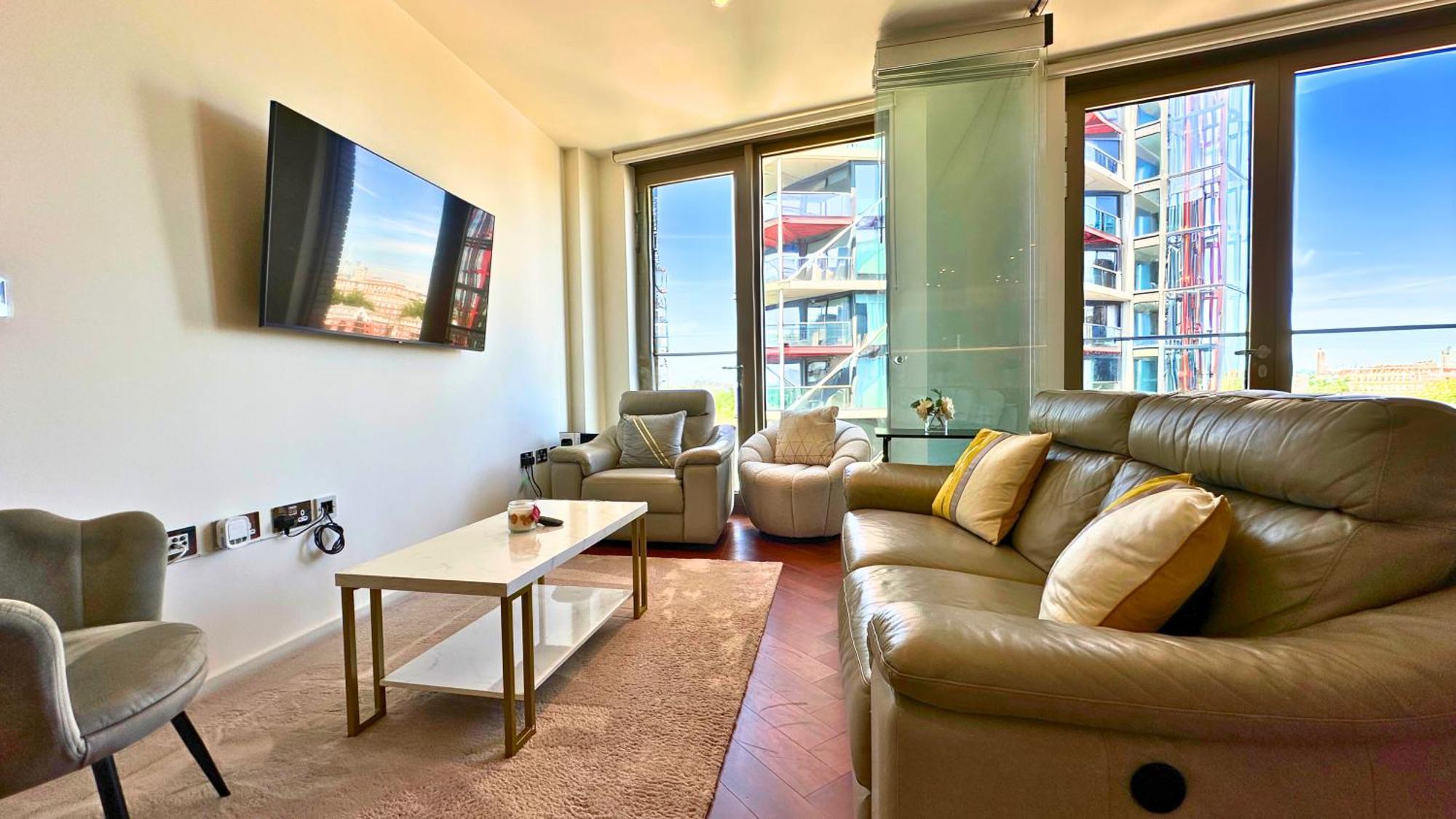 Lavish Penthouse River View Fast Wifi - Luxurylondonstays Appartement Londen