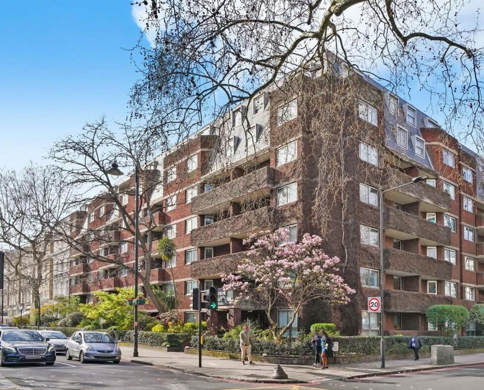 South Kensington - Sherborne * Londen