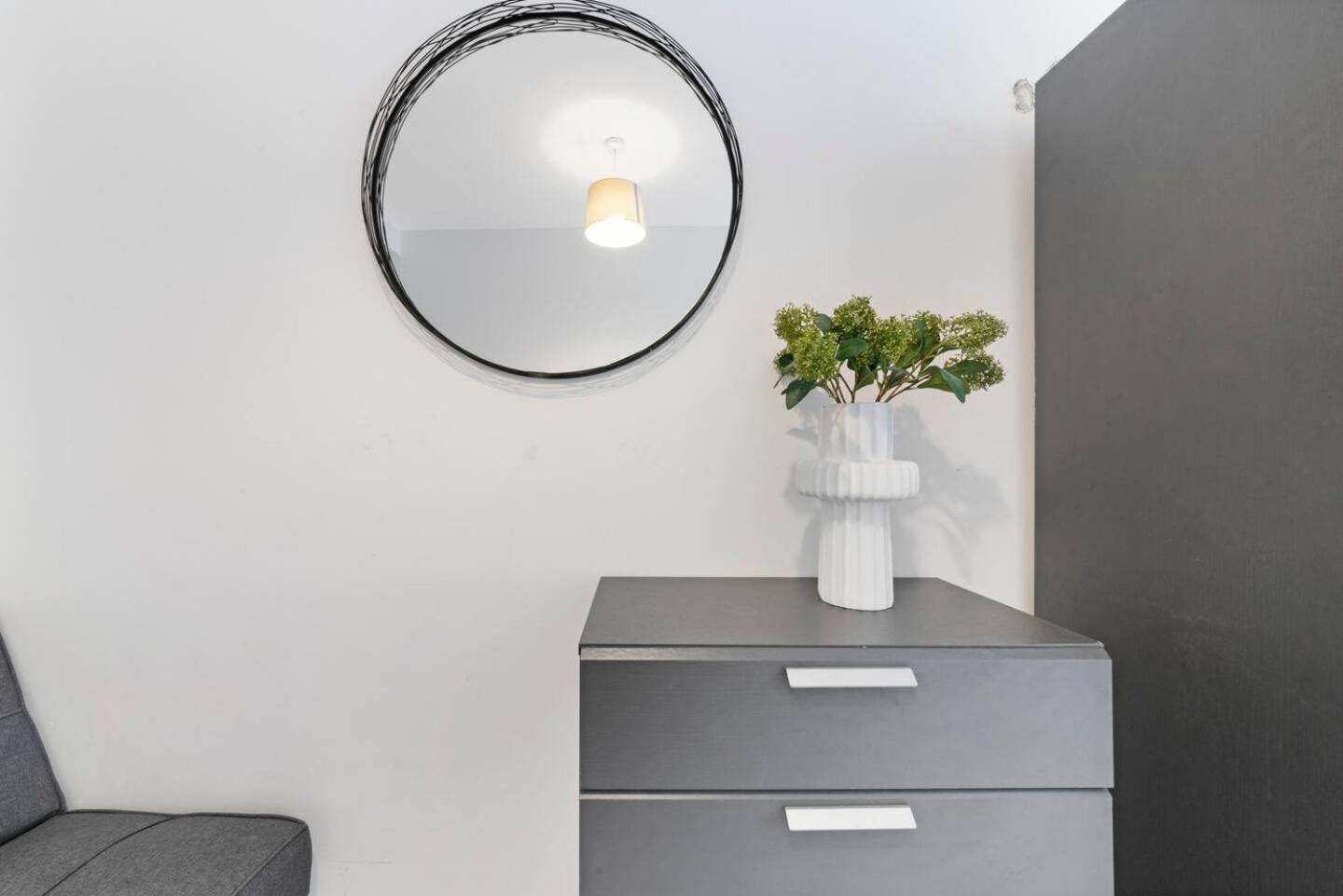 2 Bed Apartment- Finsbury Park Station B Londres