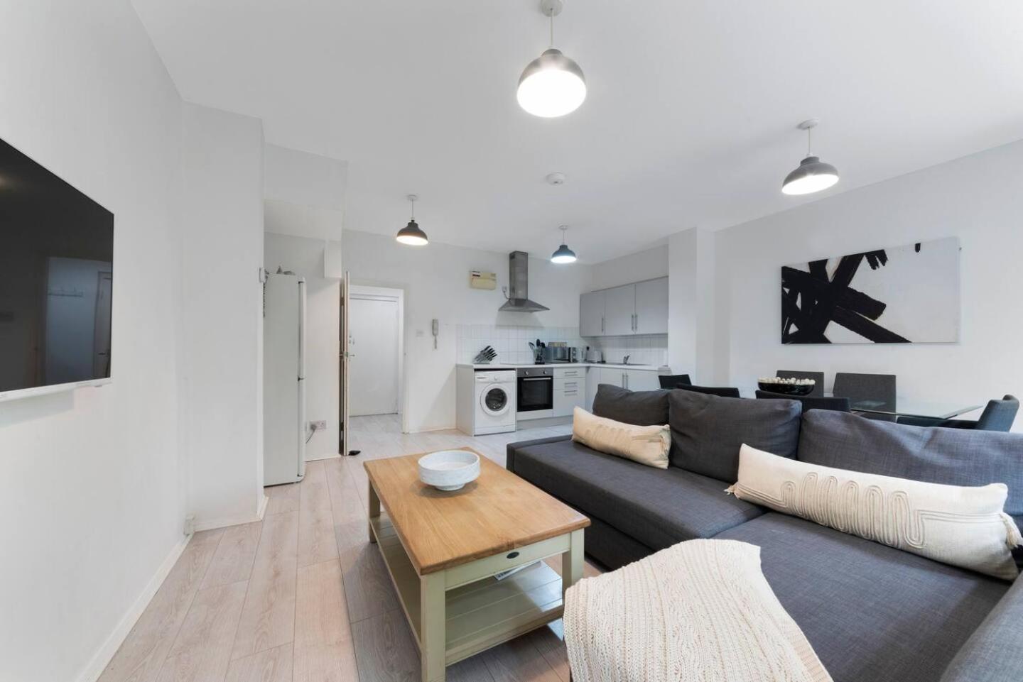 Apartamento 2 Bed Apartment- Finsbury Park Station B *