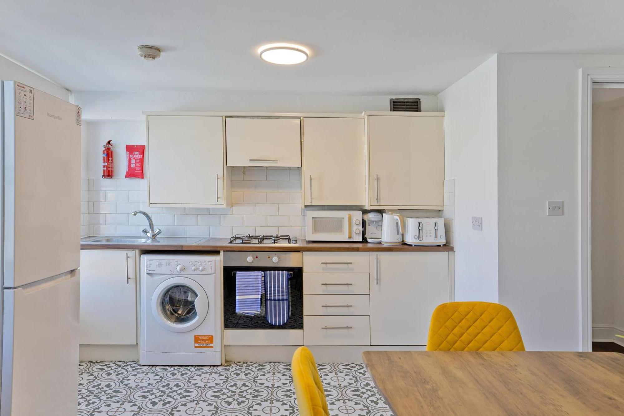 Apartment Imperial Corner House-whitechapel