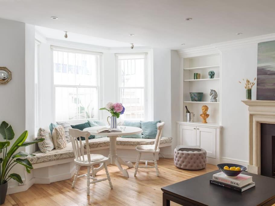 Holland Park 2 Bed Appartement Londres