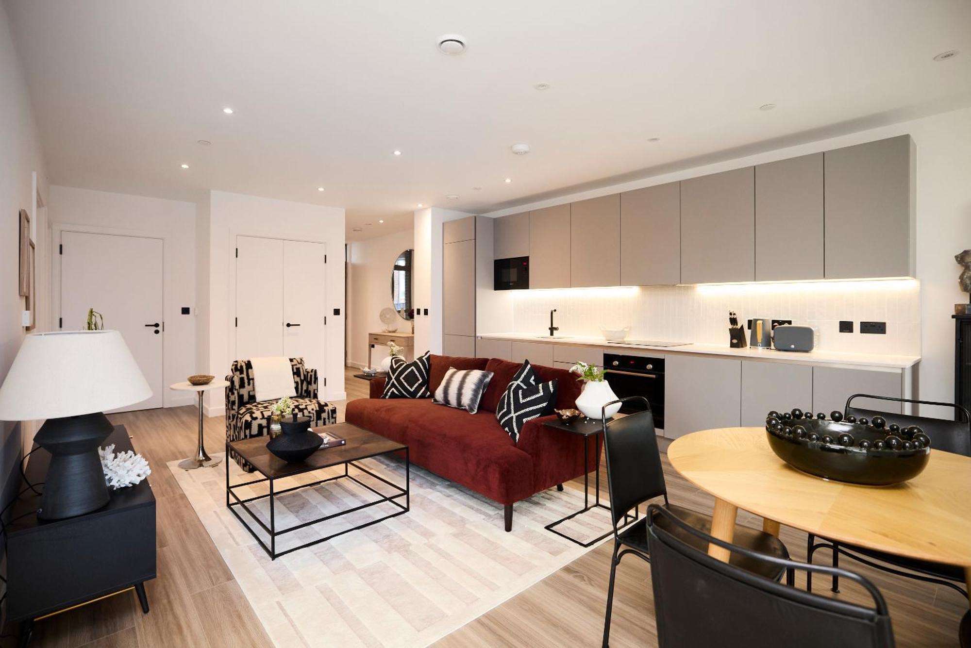The Tottenham Hale Crib - Trendy 2bdr Flat With Balcony *