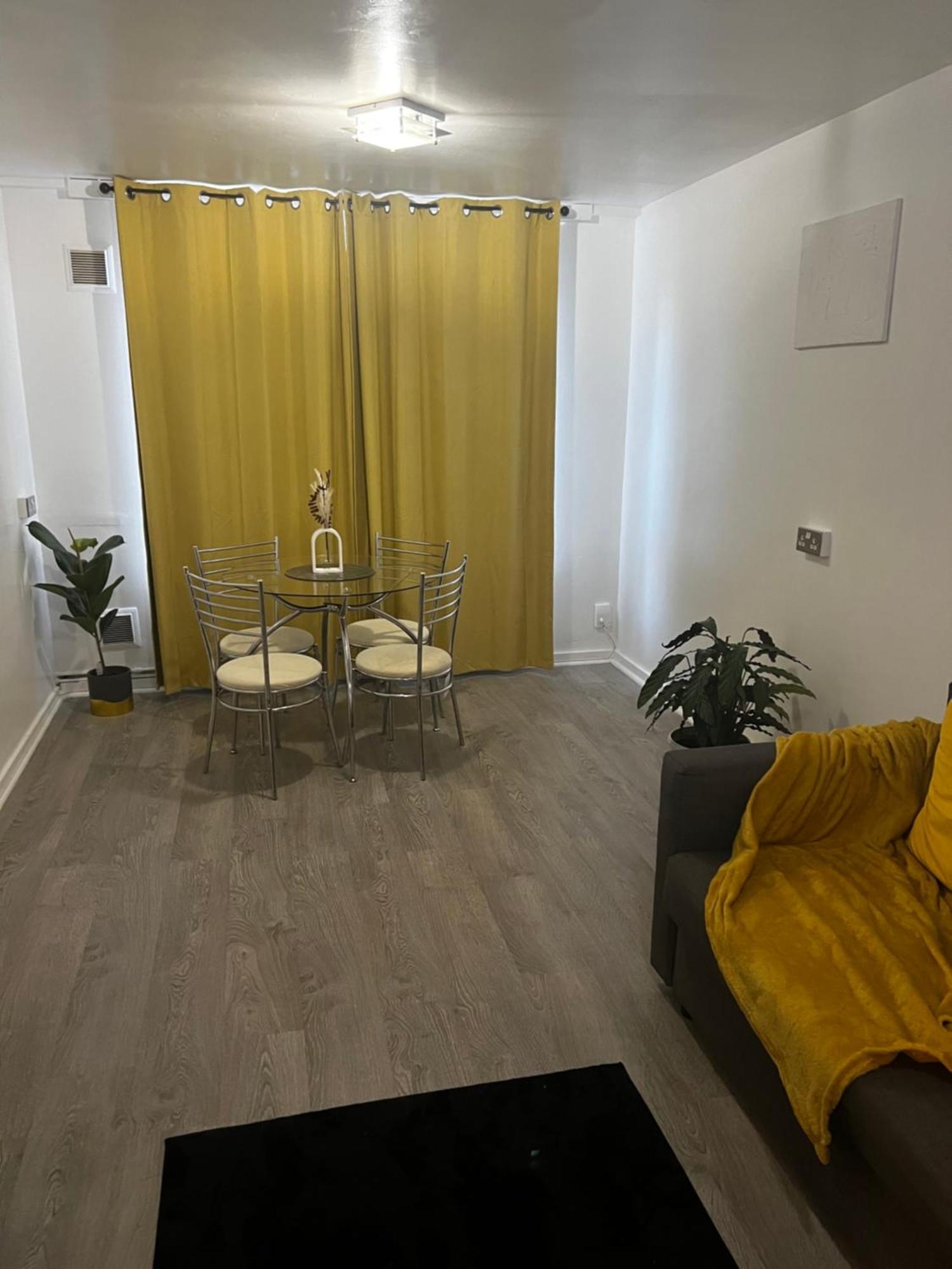 Stylish Near Excel London- Sleeps 4! * Londres
