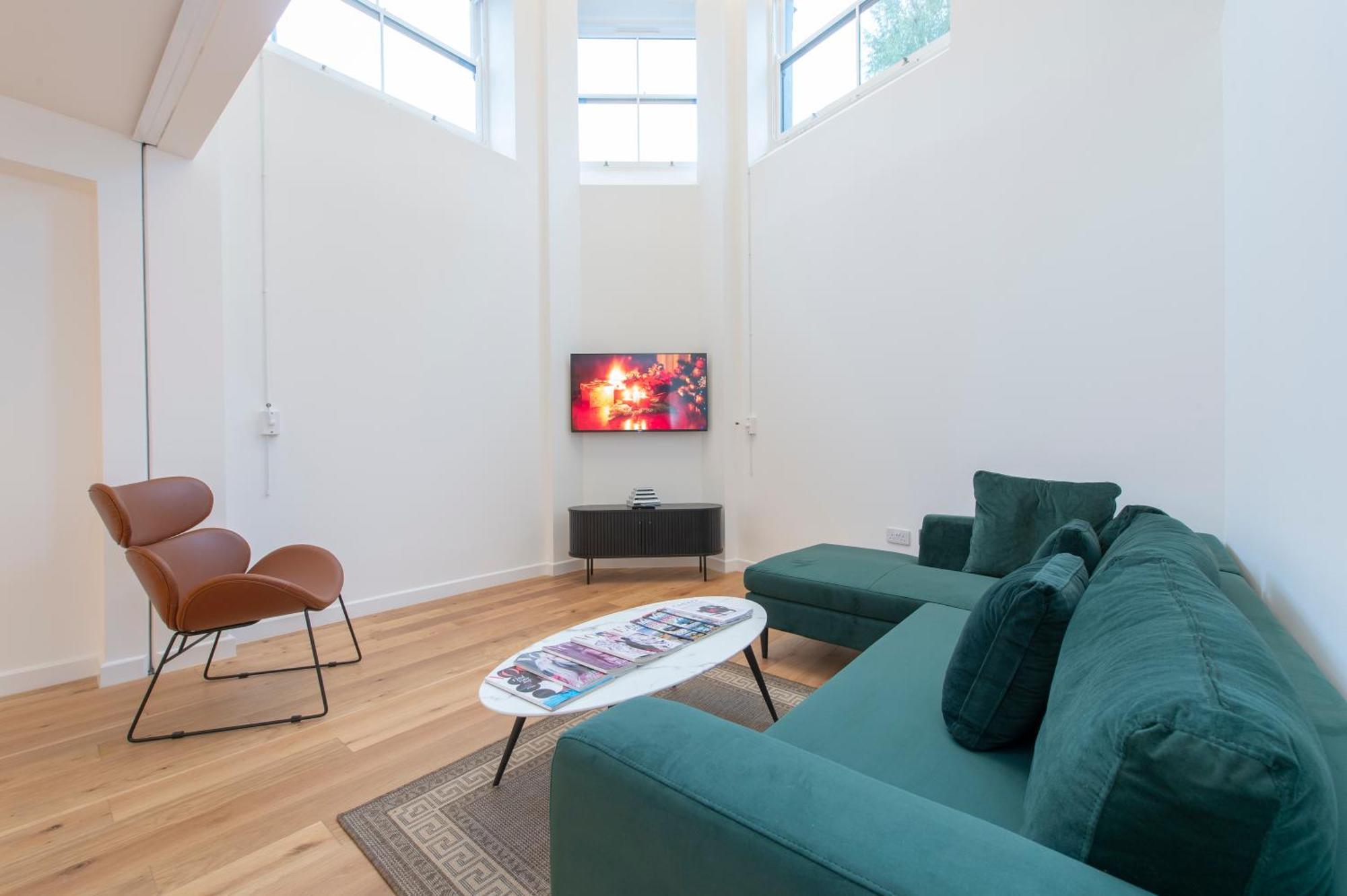 Exquisite 3br Duplex Air-con& Amenities Londres