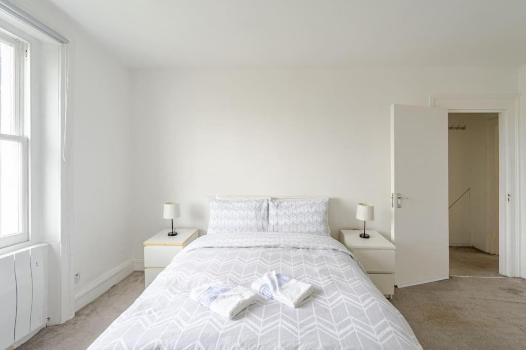 West Oasis - 6 Sleeps - Notting Hill Apartment London