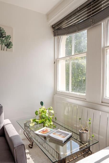 Apartment West Oasis - 6 Sleeps - Notting Hill London