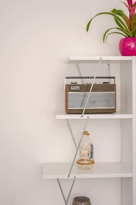 West Oasis - 6 Sleeps - Notting Hill Apartment